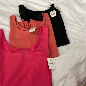 3 tank top bundle!